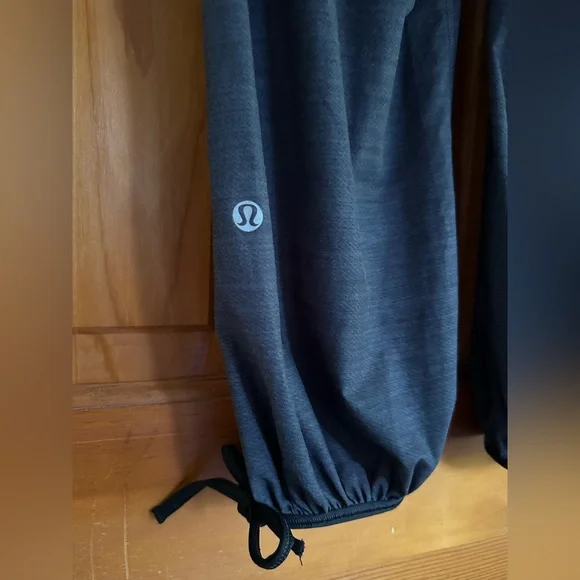 Lululemon Om Pant Commuter Denim Black / Black (Gray/Black) - Picture 9 of 15